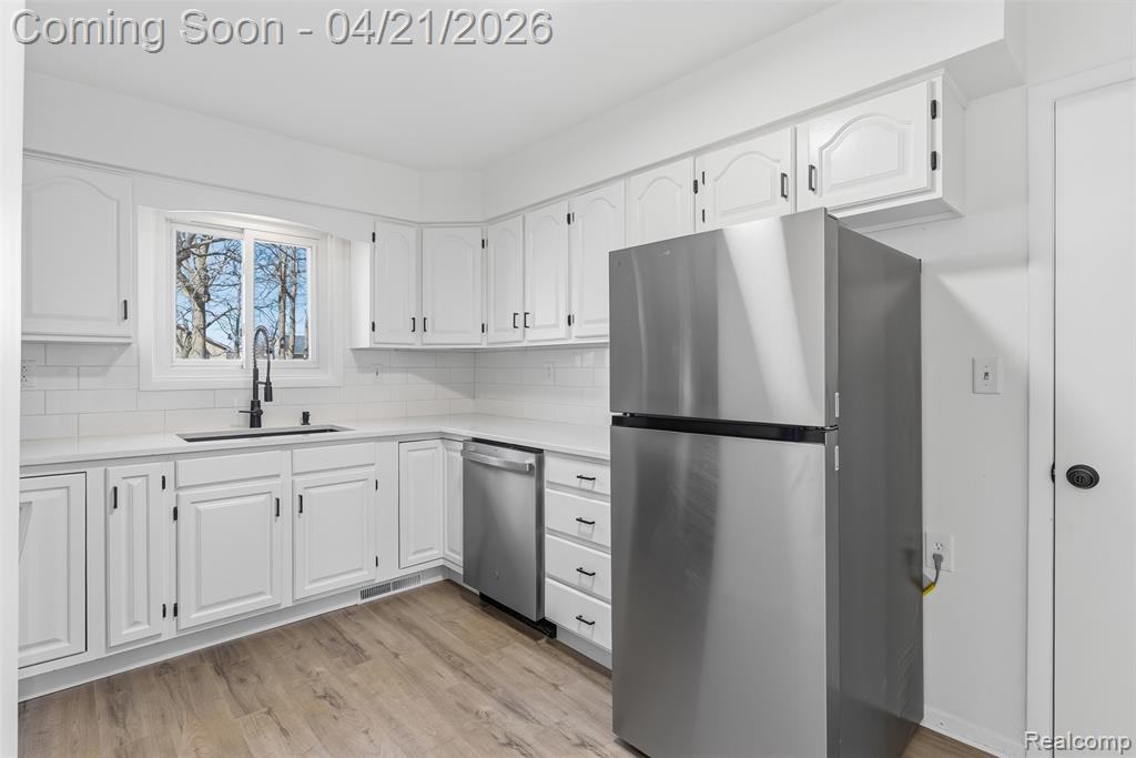 4450 Westway Drive, Swartz Creek, MI 48473 — Photo 12