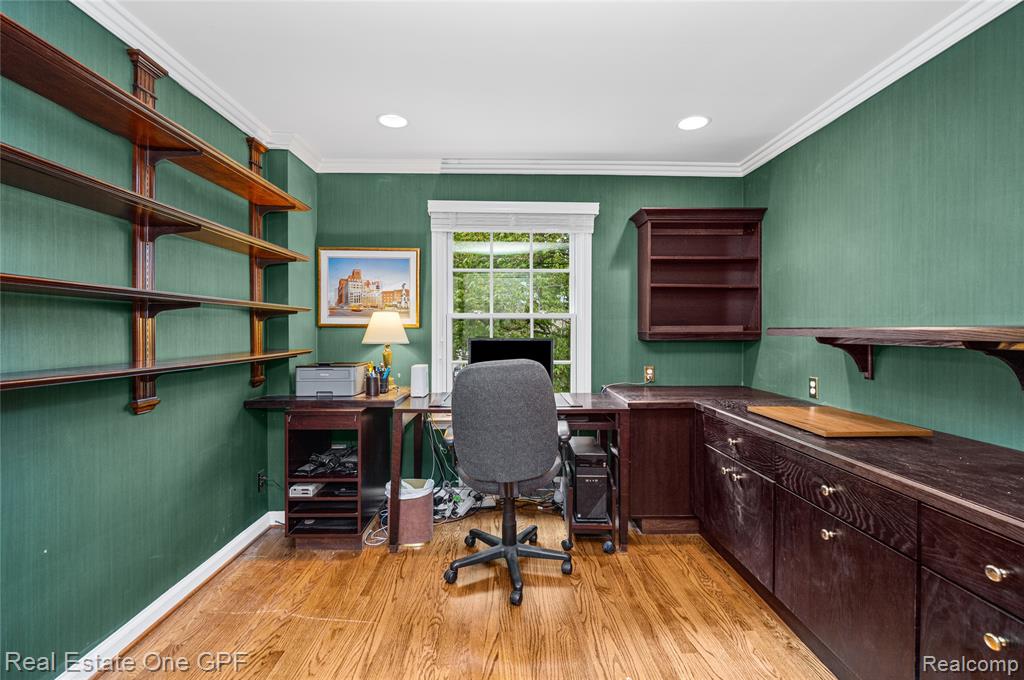 16904 Saint Paul Street, Grosse Pointe, MI 48230 — Photo 21