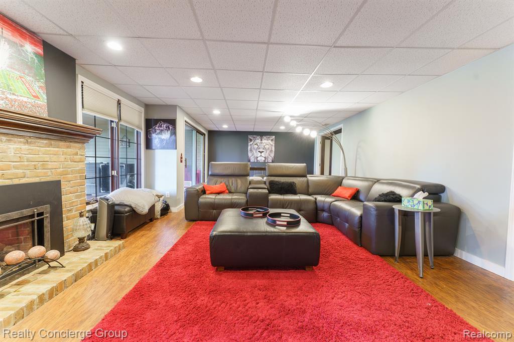4526 GOLF VIEW Drive, Brighton, MI 48116 — Photo 29