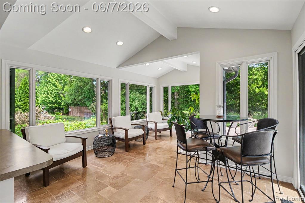 4071 Shore Crest Drive, West Bloomfield, MI 48323 — Photo 13
