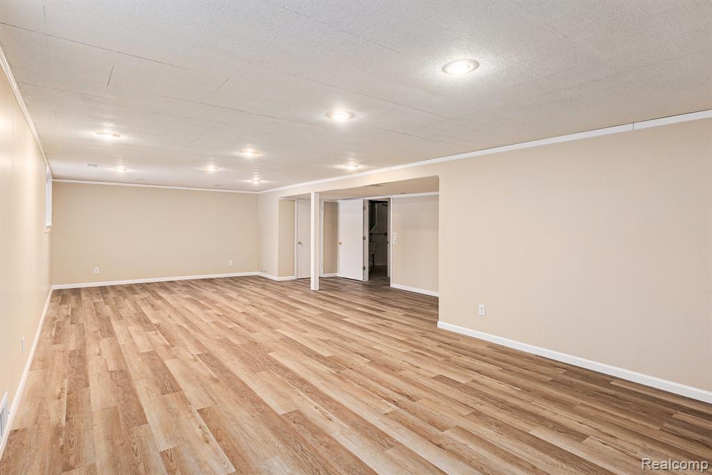 4659 Laurel Club Circle, 12, West Bloomfield, MI 48323 — Photo 20