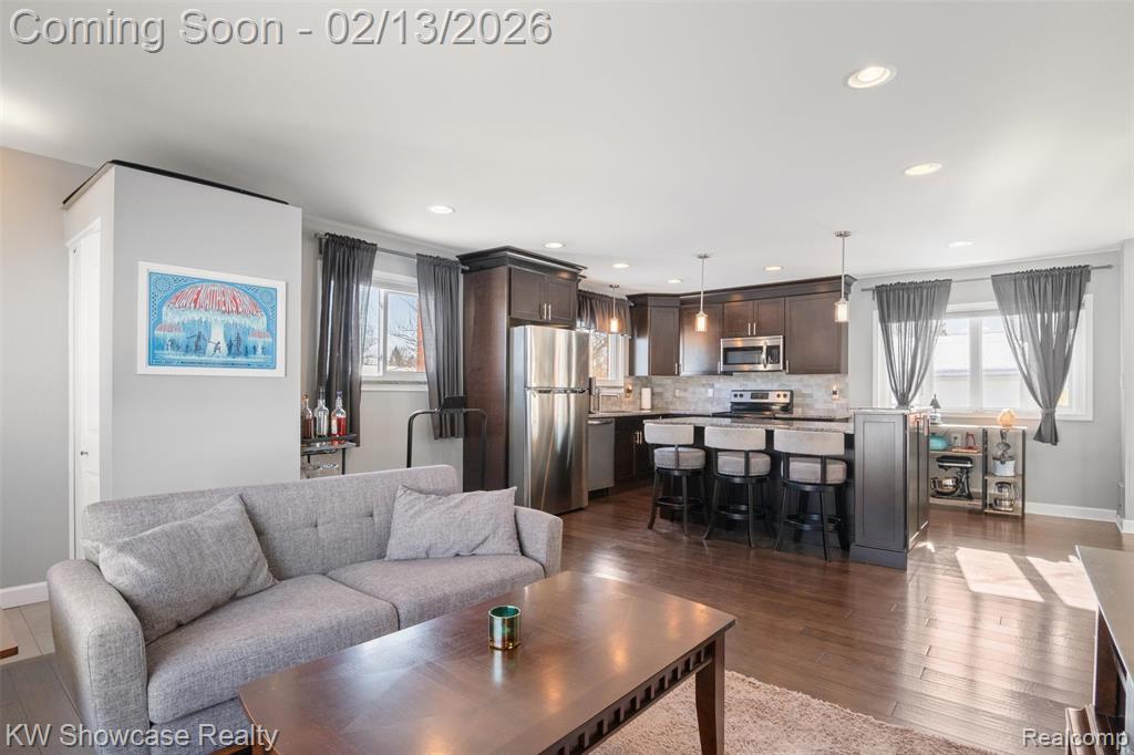 42011 Brentwood Drive, Plymouth, MI 48170 — Photo 10