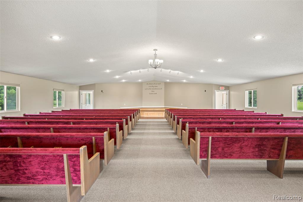 52909 10 Mile Road, South Lyon, MI 48178 — Photo 11