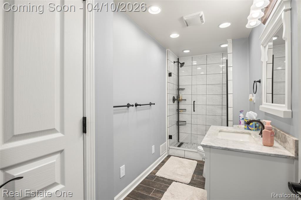 120 Crestview Drive, Rochester, MI 48306 — Photo 50