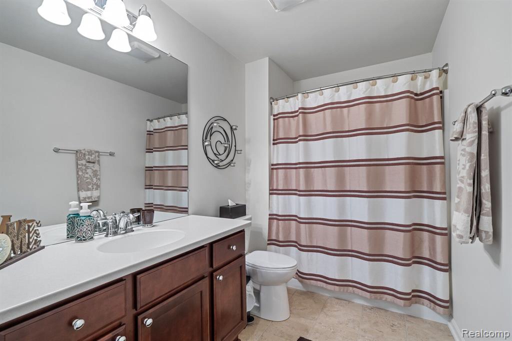 49446 LAKEWOOD Street, Macomb, MI 48042 — Photo 23