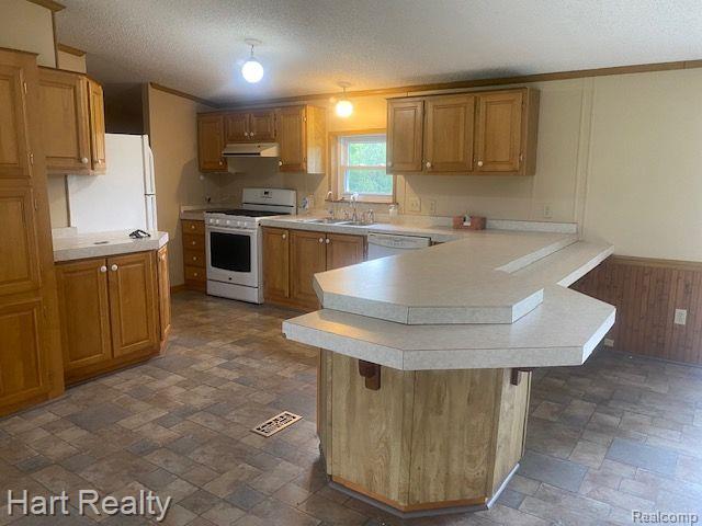 7539 MOWATT Road, North Branch, MI 48461 — Photo 8