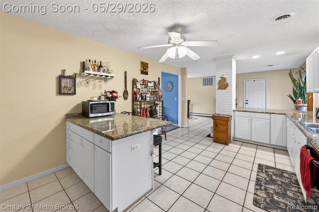 985 S Park Street, Highland, MI 48356 — Photo 29