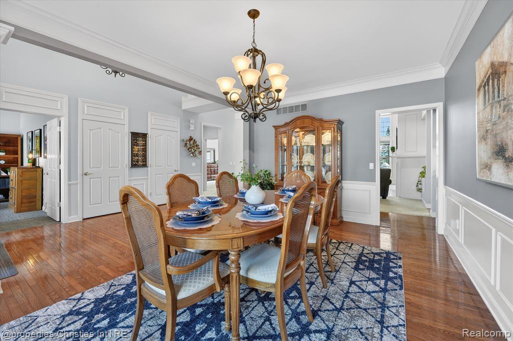 16224 Oak Forest Court W, Northville, MI 48168 — Photo 12