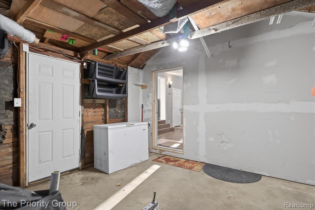 636 Lakeview Drive, White Lake, MI — Photo 43