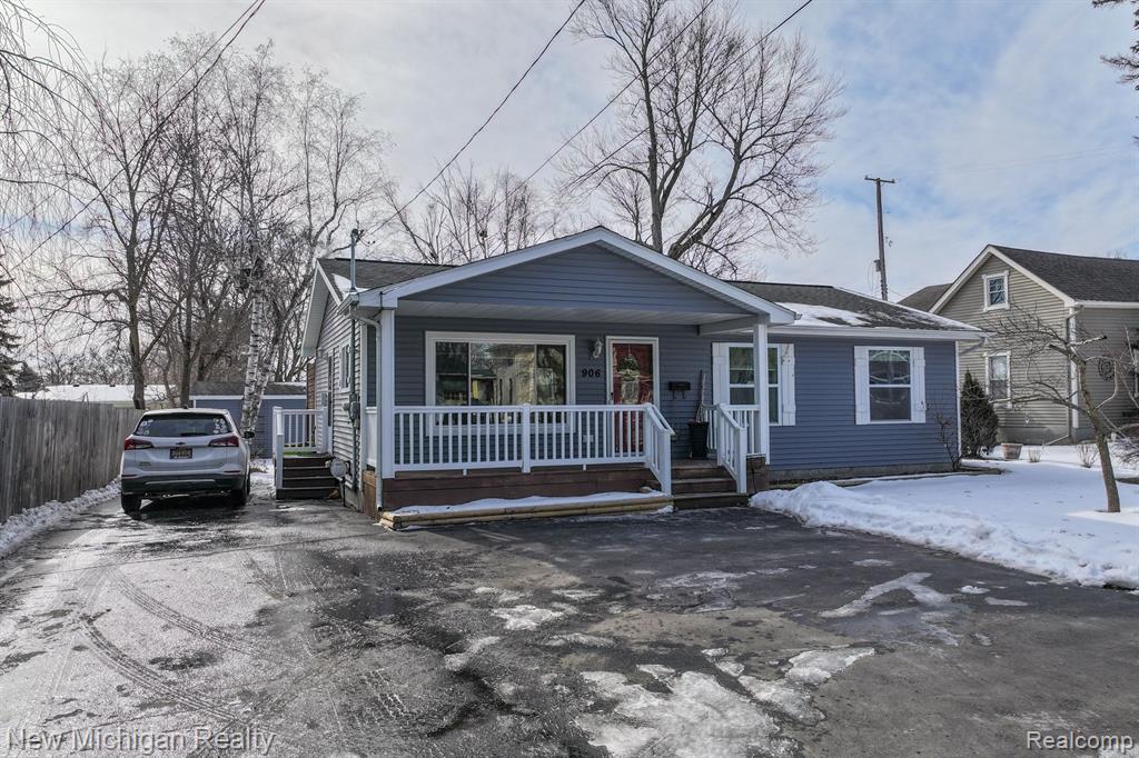 906 MAIN Street, Fenton, MI 48430 — Photo 9