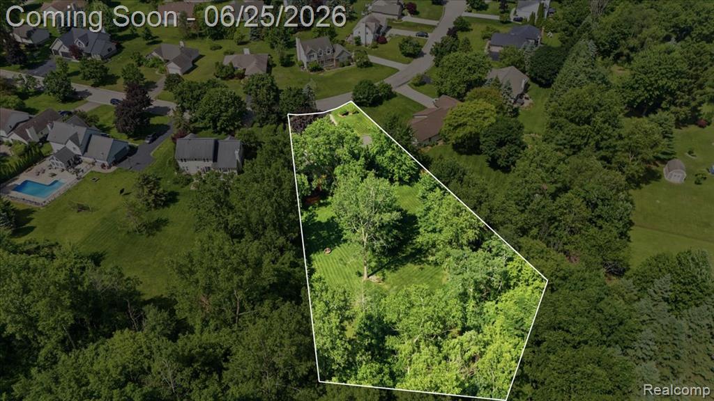 5762 Garnet Circle, Clarkston, MI 48348 — Photo 53