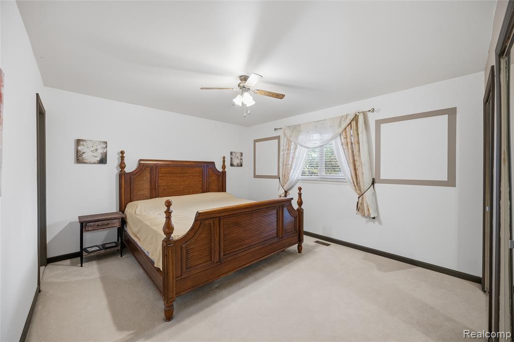 40645 Heatherlea Court, Clinton Twp, MI 48038 — Photo 18
