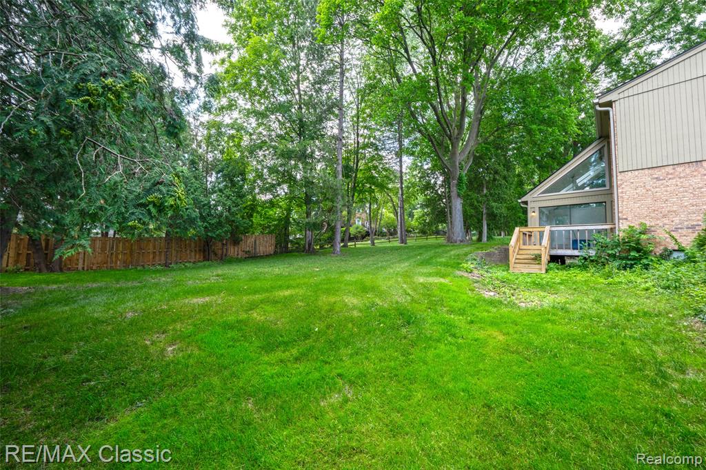 727 Arbor Court, Bloomfield Hills, MI 48304 — Photo 9