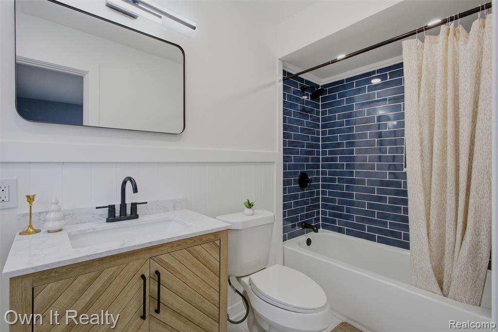 23700 Marlow Street, Oak Park, MI 48237 — Photo 16