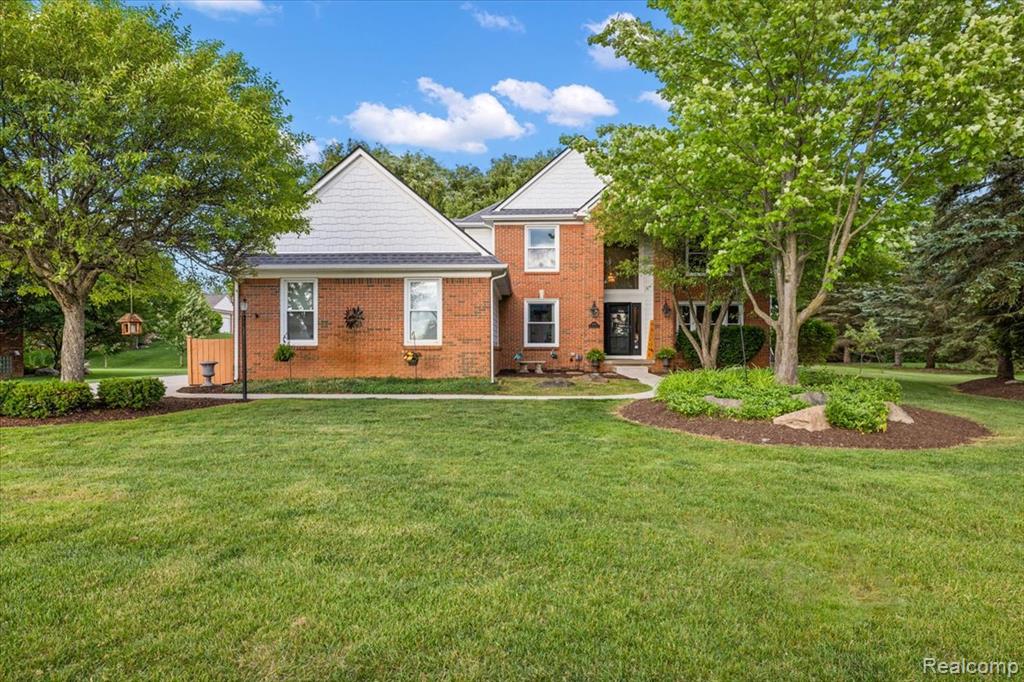 4193 Oak Tree Circle, Rochester, MI 48306 — Photo 2