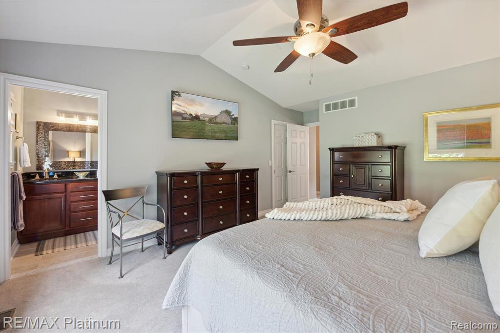 8927 Giovanni Ct, Howell, MI 48855 — Photo 16