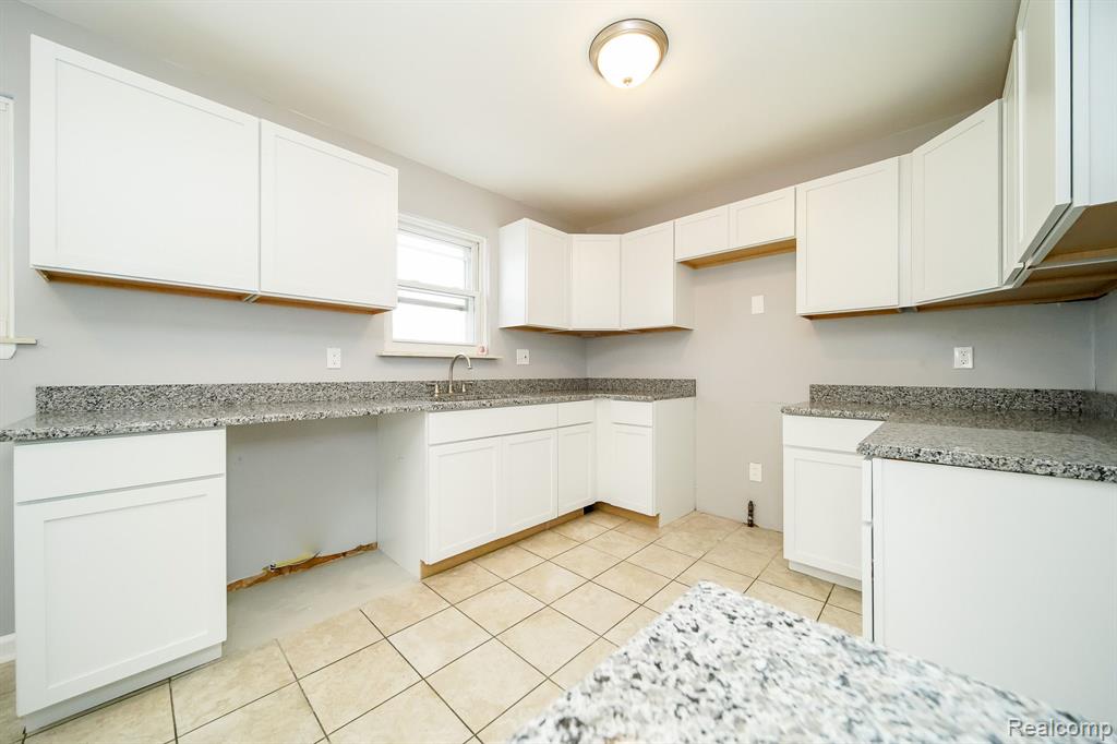 5943 FELLRATH Street, Taylor, MI 48180 — Photo 14