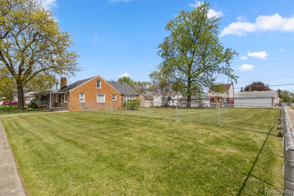4033 AGNES Avenue, Lincoln Park, MI 48146 — Photo 38