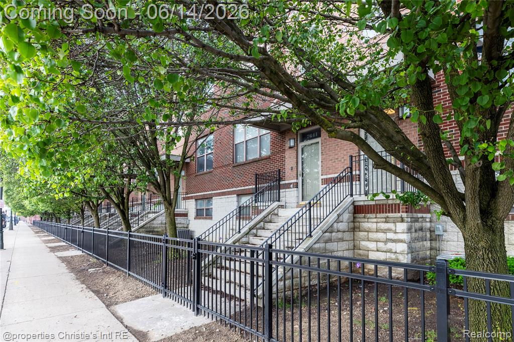 7645 Woodward Avenue, Detroit, MI 48202 — Photo 15