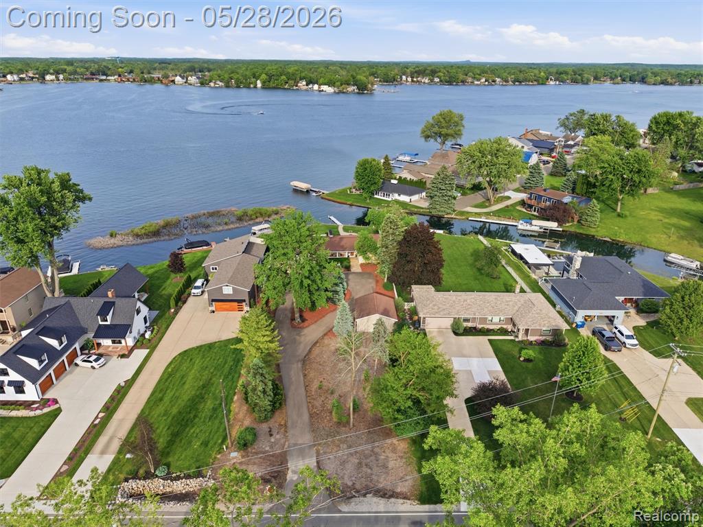 12099 Torrey Road, Fenton, MI 48430 — Photo 46