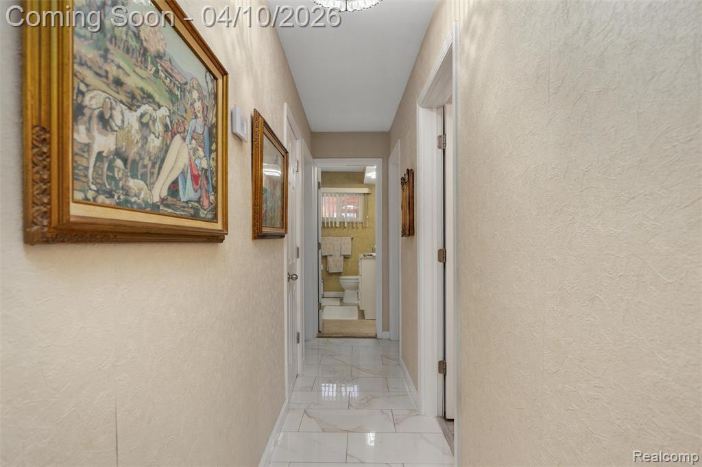 29517 Eastfield Street, Farmington Hills, MI, 48334