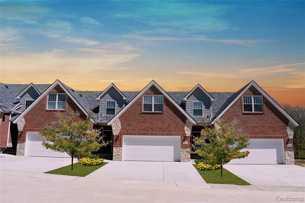 2627 Hampton Circle, Auburn Hills, MI 48326