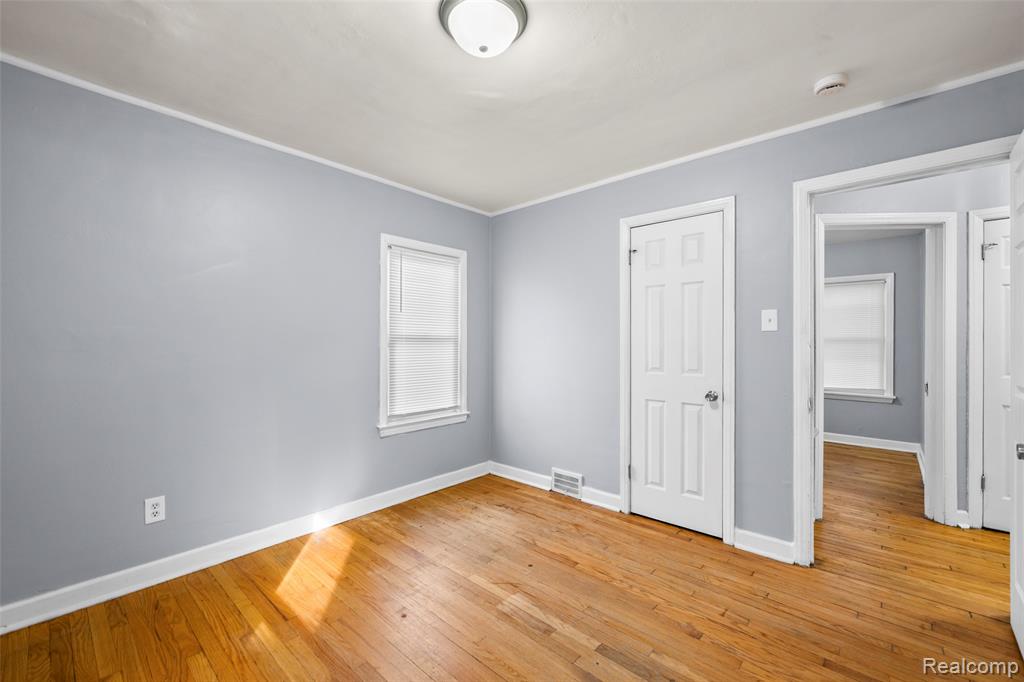 18239 Saint Marys Street, Detroit, MI 48235 — Photo 22