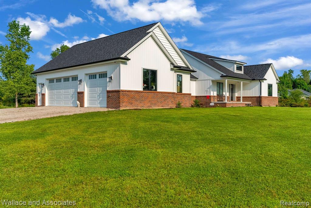 7581 Jorden Rd., Brockway, MI 48097 — Photo 15