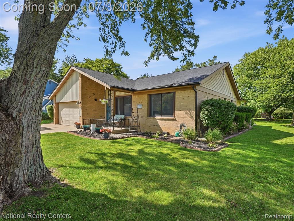 40368 Village Wood Road, Novi, MI — Photo 3