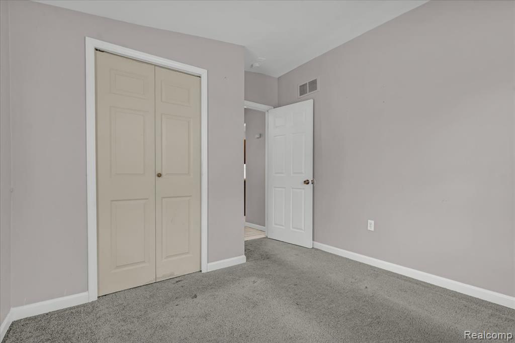 8268 Hudson Avenue, Warren, MI 48089 — Photo 14