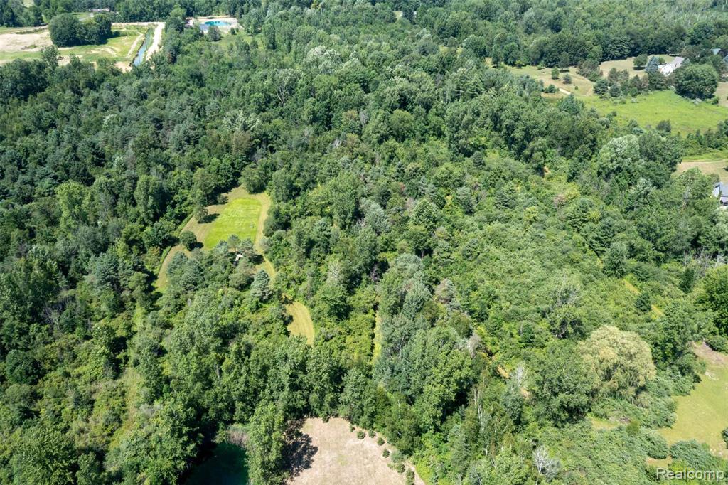 408 Columbiaville Road, Columbiaville, MI 48421 — Photo 22