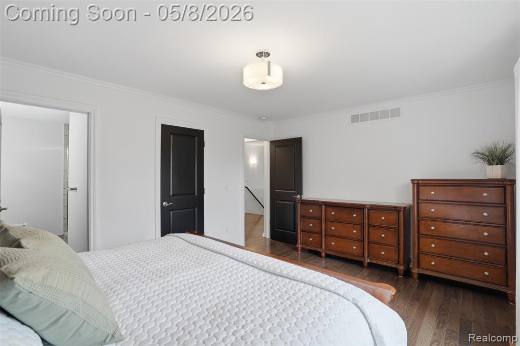 826 Kestrel Court, South Lyon, MI 48178 — Photo 17
