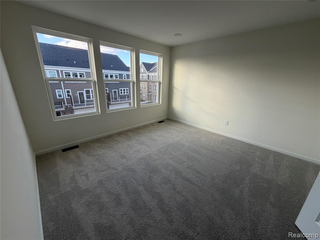 42822 Atwood Avenue, Novi, MI — Photo 17