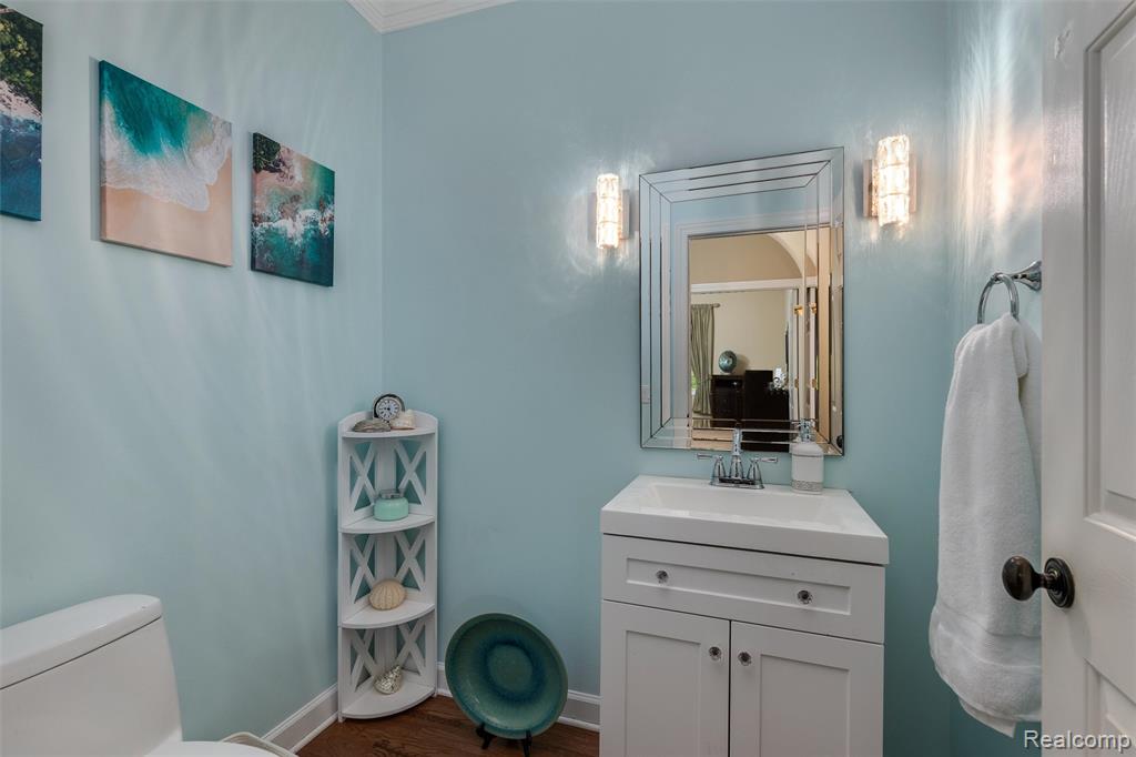4687 Oakhurst Ridge Road, Clarkston, MI 48348 — Photo 25
