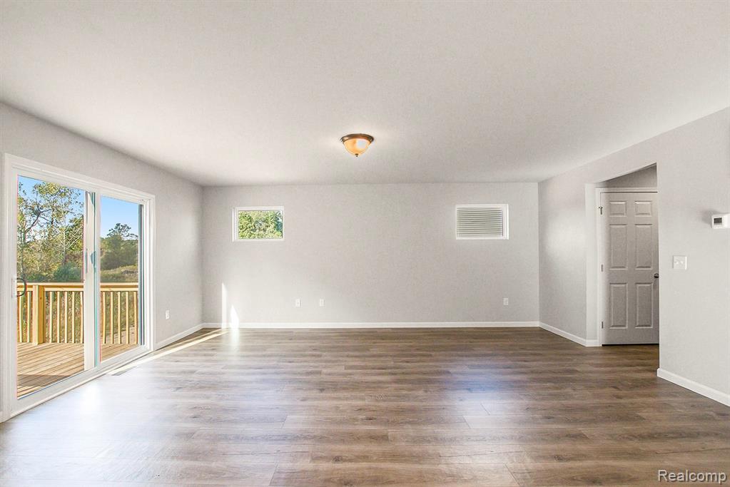 8377 Majestic Boulevard, Fowlerville, MI 48836 — Photo 4