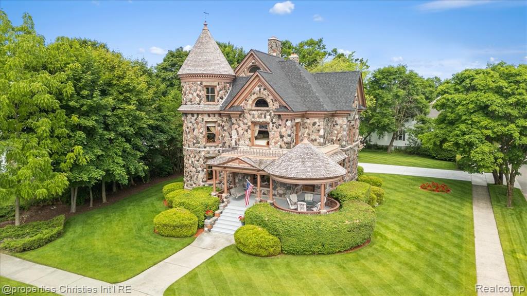 303 S State Avenue, Alpena, MI 49707