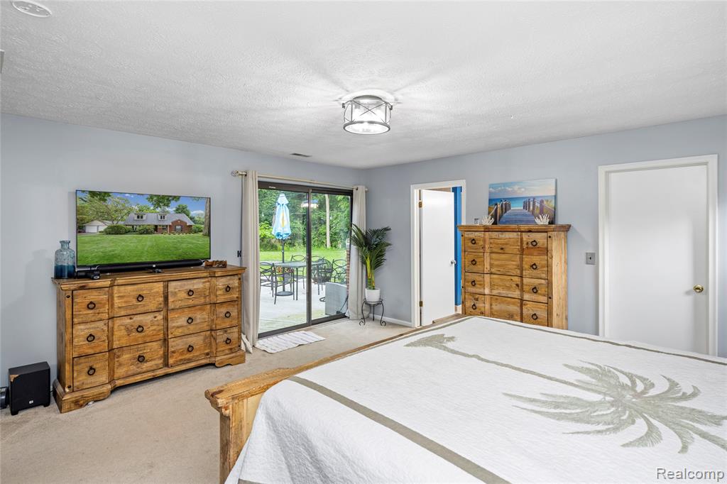 6085 Worlington Road, Bloomfield Hills, MI 48301 — Photo 34
