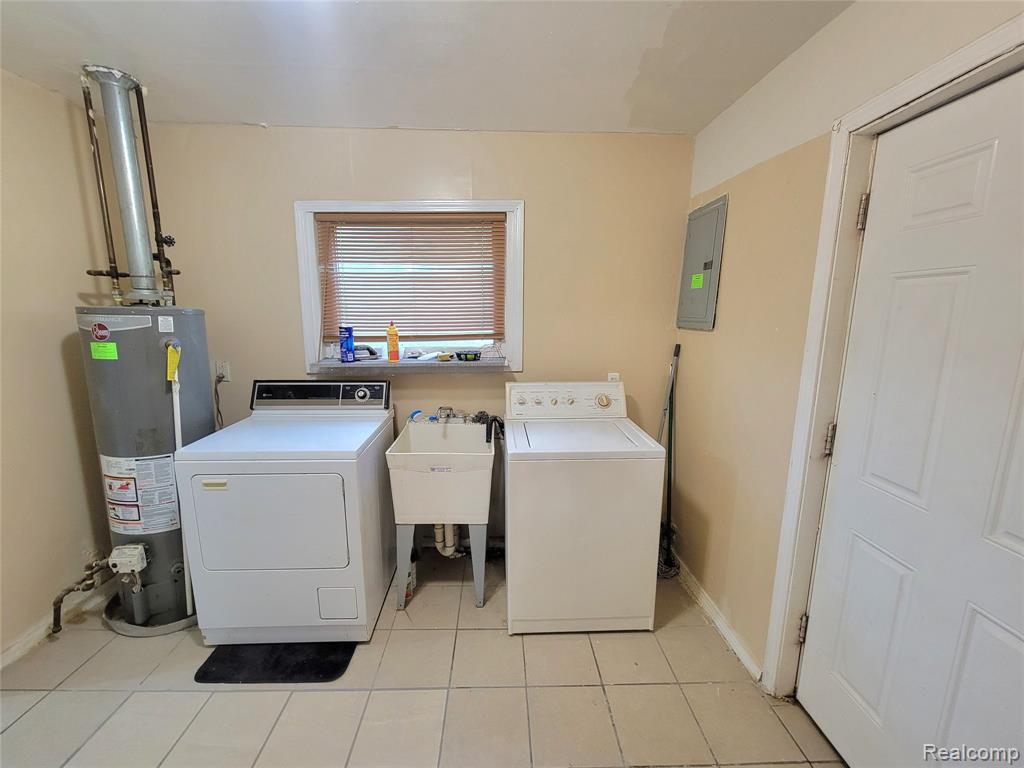 7248 Hupp Avenue, Warren, MI 48091 — Photo 12