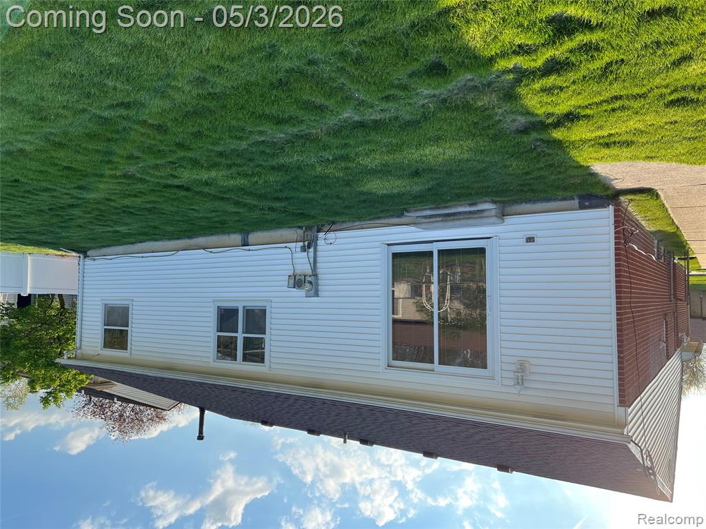 24407 Westpointe Street, Trenton, MI 48183 — Photo 3