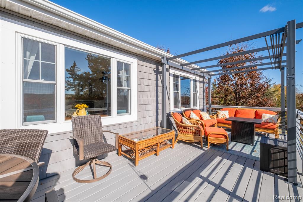 10476 Runyan Lake Road, Fenton, MI 48430 — Photo 9
