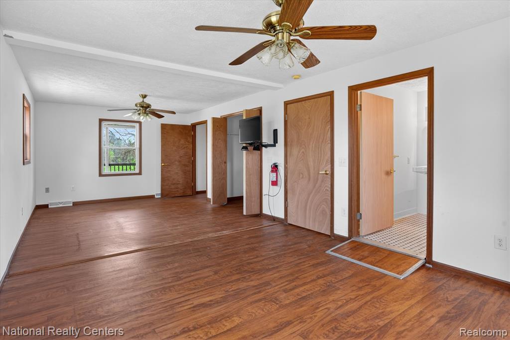 11277 Phal Road S, Grass Lake, MI 49240 — Photo 8