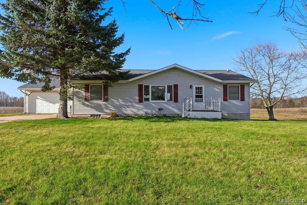 4830 Hurds Corner Road, Mayville Vlg, MI 48744 — Photo 3