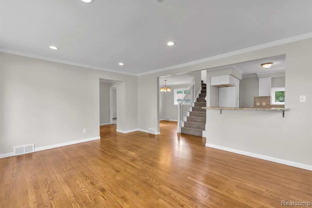 3043 Green Street, Lincoln Park, MI 48146 — Photo 8