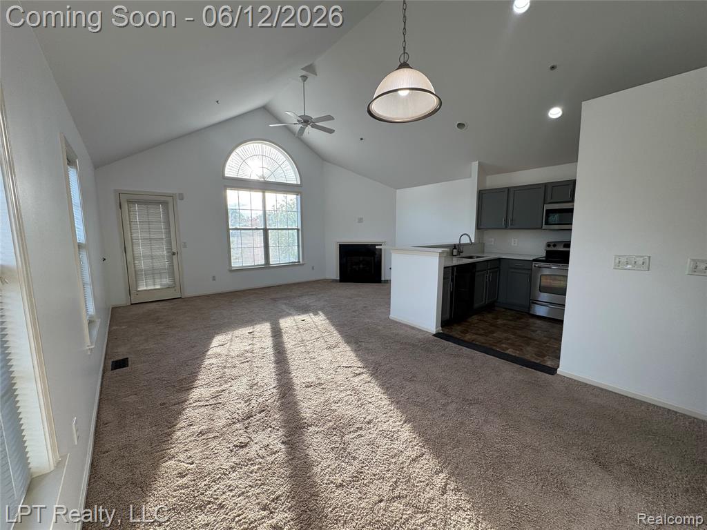 623 Worthington Drive, Lansing, MI 48906 — Photo 2