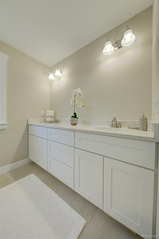 601 BIRKDALE, Howell, MI 48843 — Photo 14