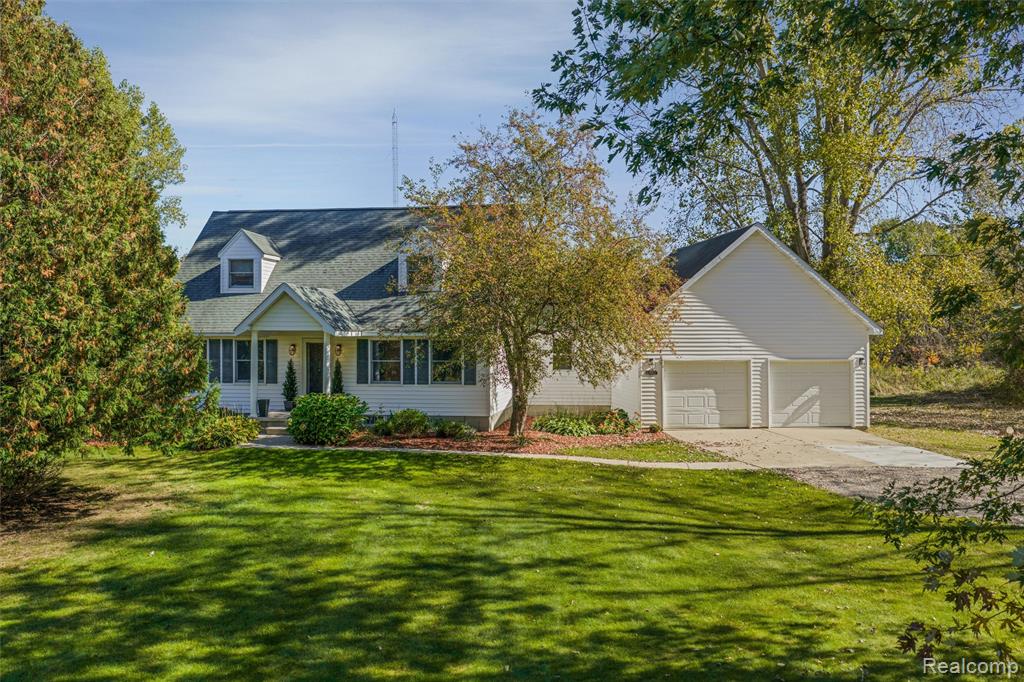 1581 S Force Road, Attica, MI 48412 — Photo 9