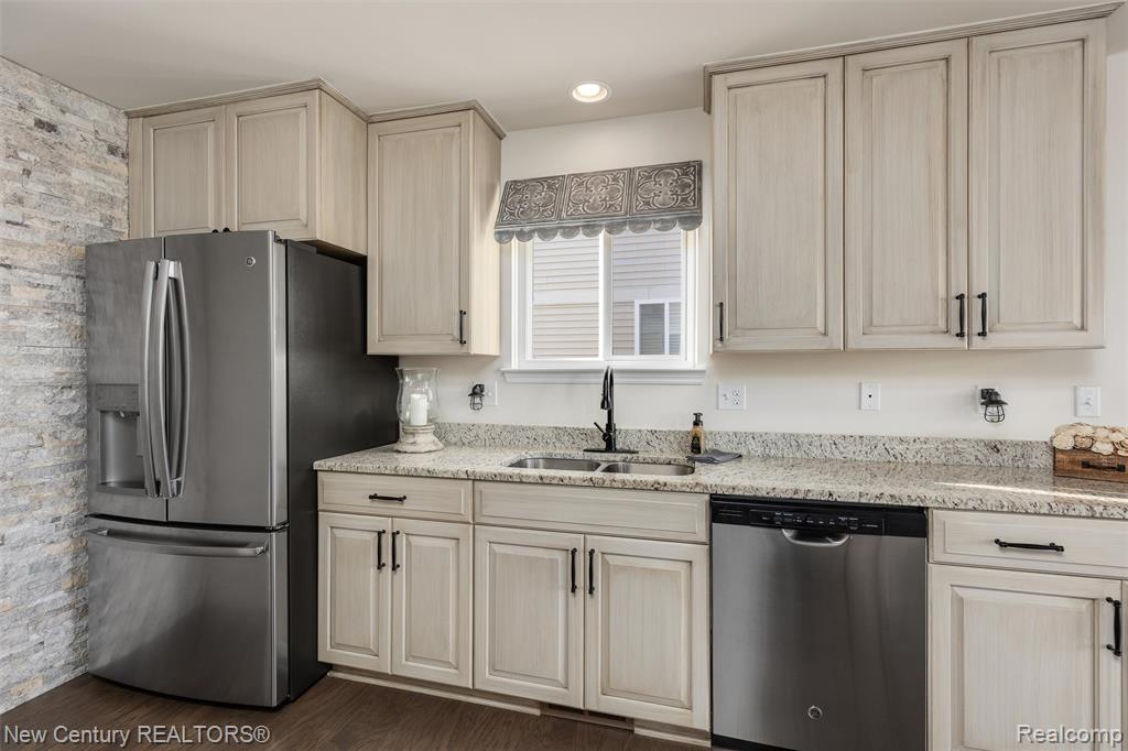 52966 Ansonia Way, 36, Macomb, MI 48042 — Photo 13