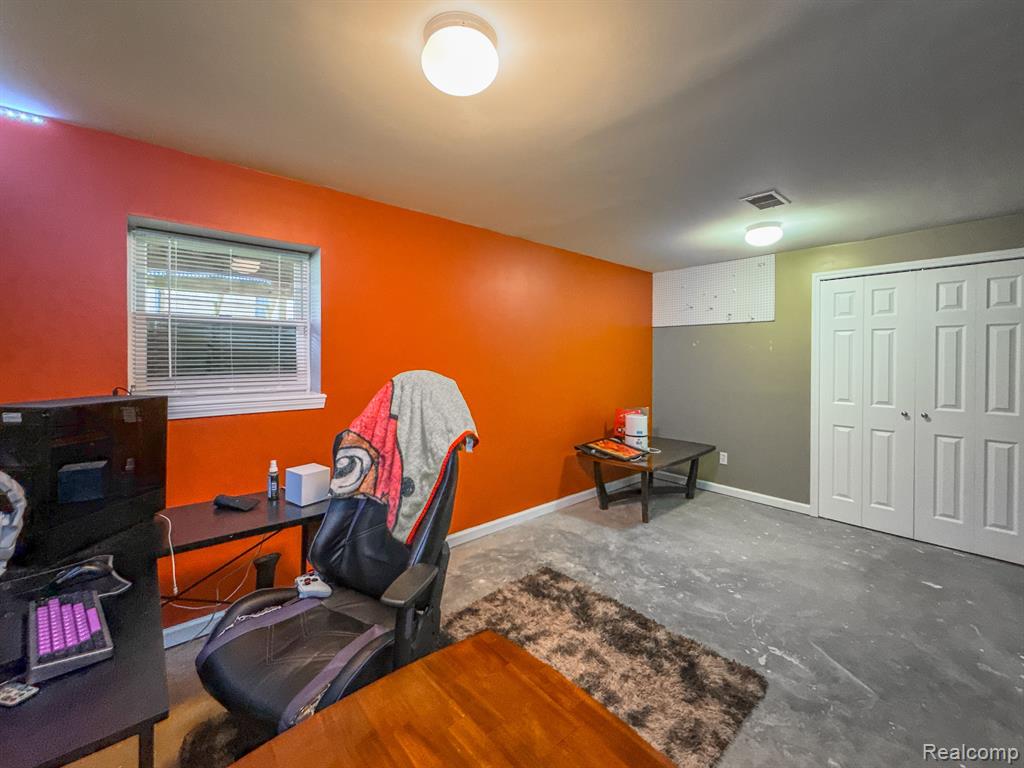 6310 MAPLE Avenue, Swartz Creek, MI 48473 — Photo 45