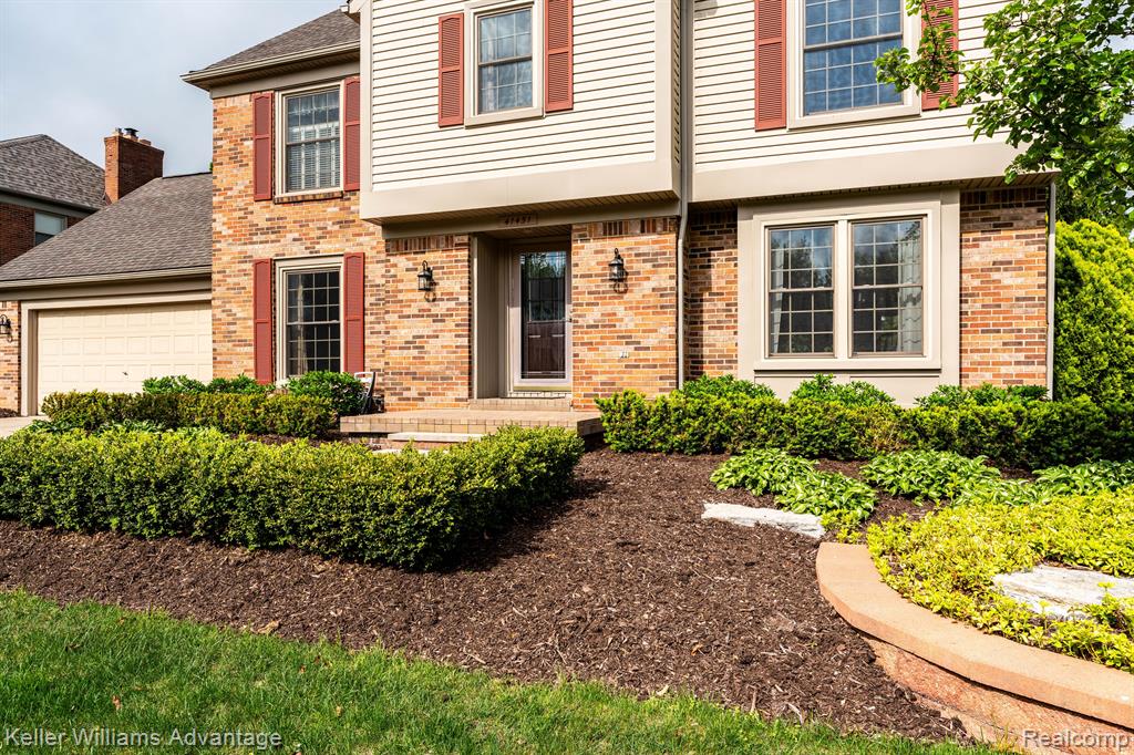 41451 Waterfall Road, Northville, MI 48168 — Photo 3