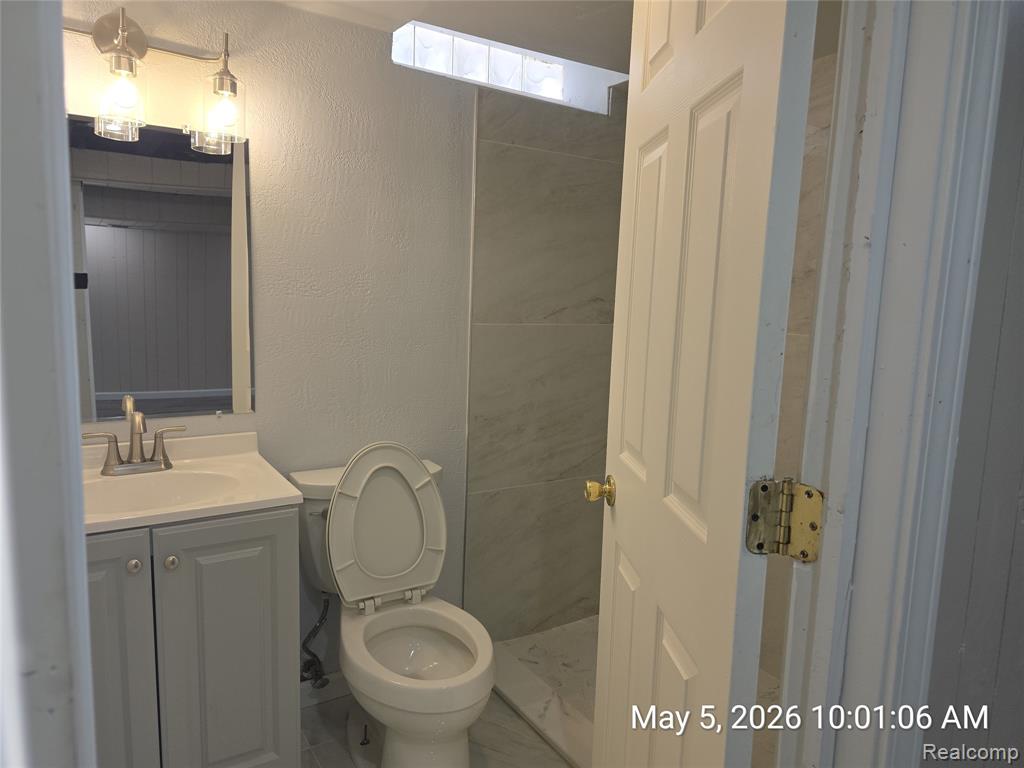 4843 KATHERINE Street, Dearborn Heights, MI 48125 — Photo 17